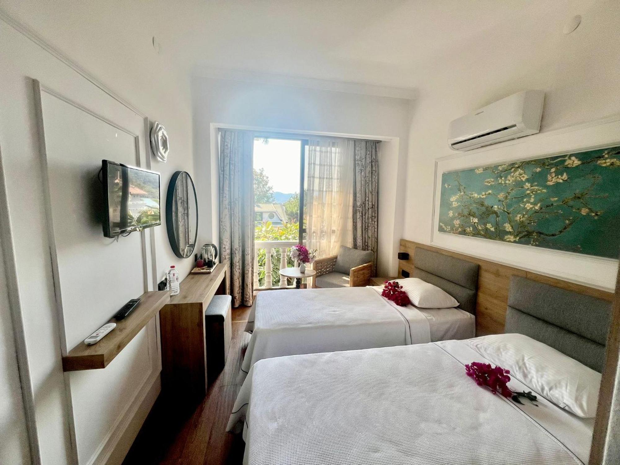 Carikci Hotel Marmaris Bagian luar foto